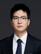 刘令宇.jpg